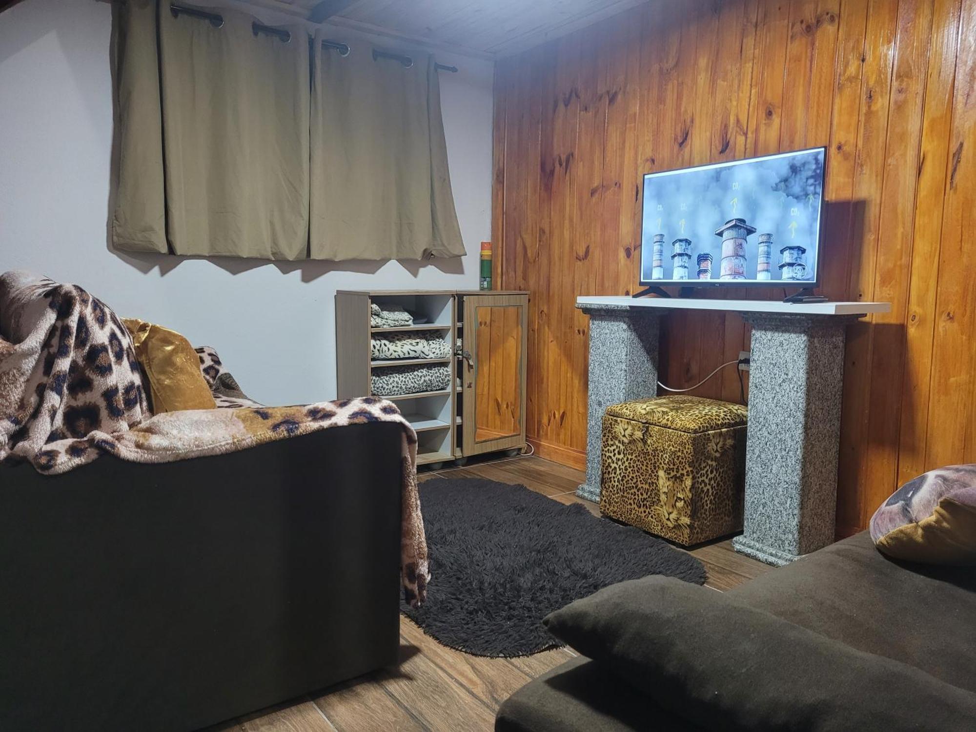 Casa de Férias Casa Inteira Chale E Edicula